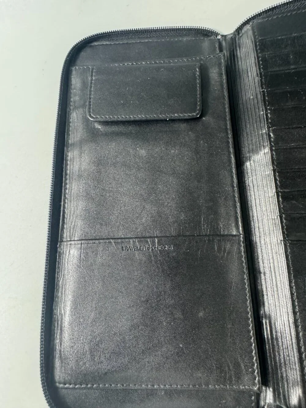 Vintage Dopp Butter Calf black leather zip-around travel organizer